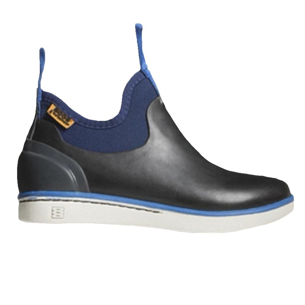 NWT Bogs Riley Youth Slip-On Boots Black Blue